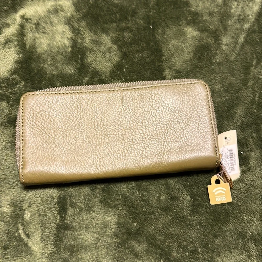 Wallet - Picture 2 of 4